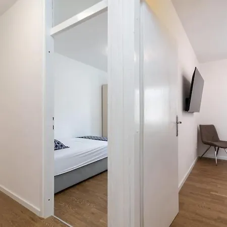 Kety,trogir تروغير